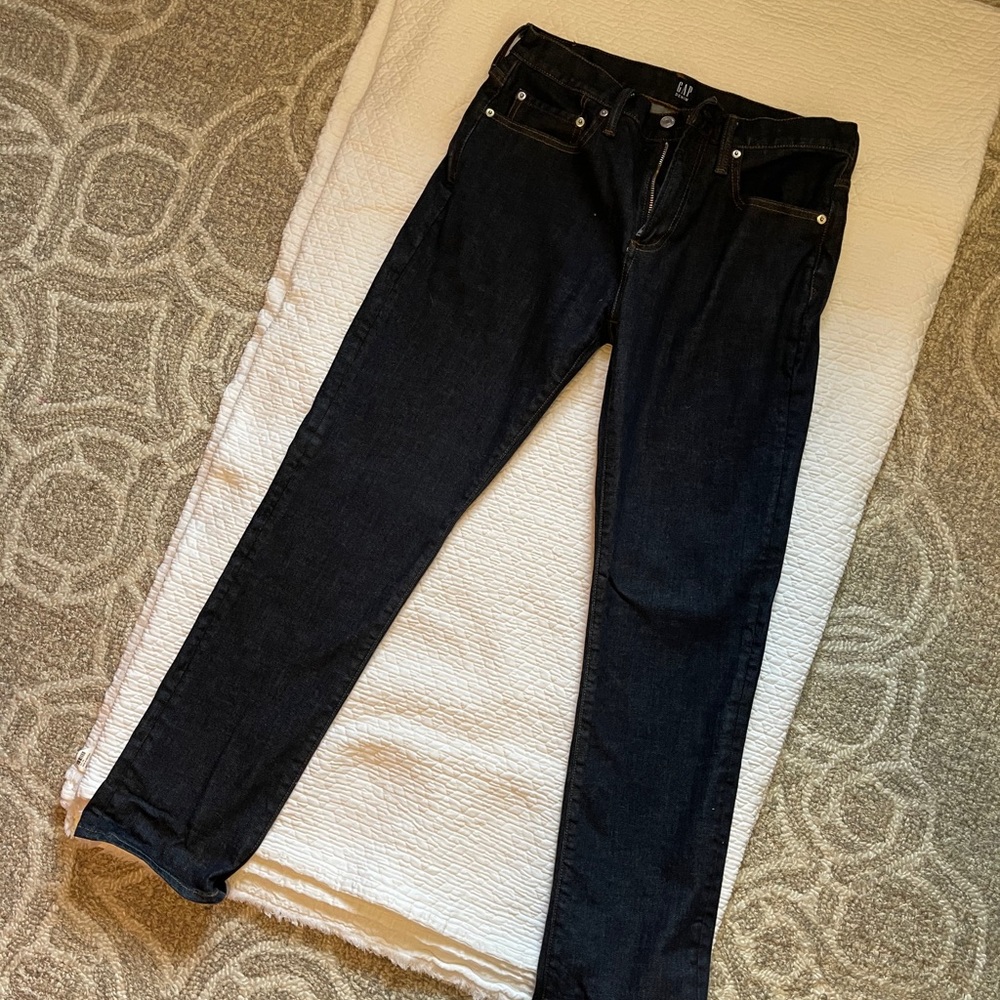 NEVER WORN GAP slim fit Jeans